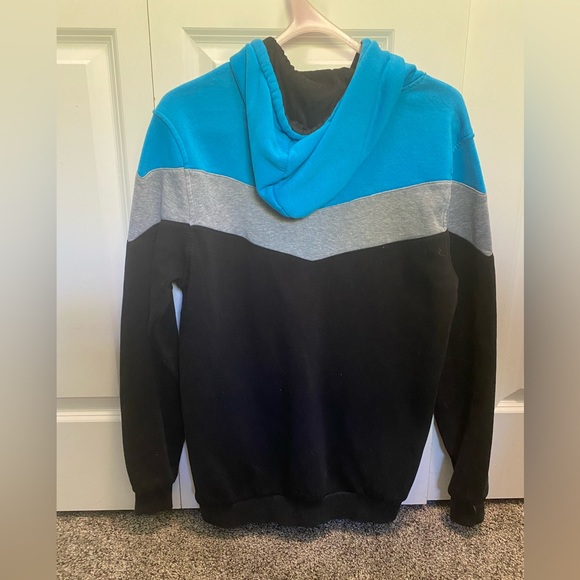 Médium Grey,Black, and Blue Hoodie - Picture 2 of 2